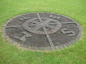 Greenwich Meridian Marker; England; Lincolnshire; East Kirkby